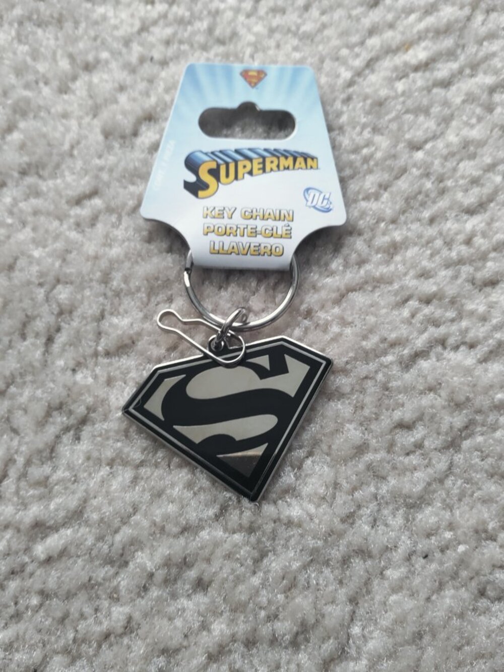 New 2013 DC Comics Superman Metal Keychain Keyring